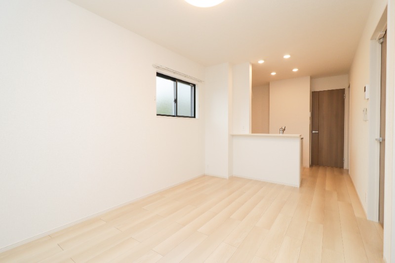 居室・リビング　図面と現状に相違がある場合には現状を優先