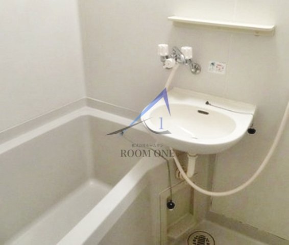 バス・シャワールーム　お風呂です。