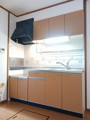 キッチン　コンパクトなキッチンで掃除もラクラク