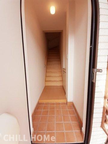 エントランス　当社、チルホームのHPもご覧ください(^^)/物件情報多数♪