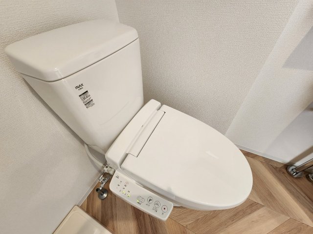 トイレ　詳細は、RISUMO江坂本店までお問合せください♪