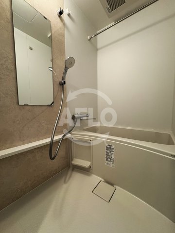 バス・シャワールーム　エスリード大阪城EAST　浴室