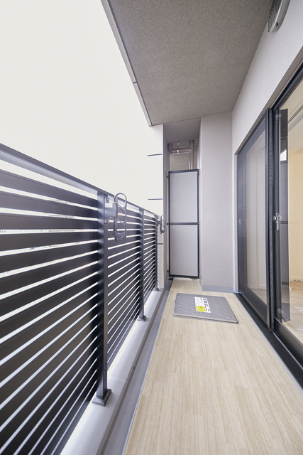 バルコニー　※写真は同タイプ住戸です。