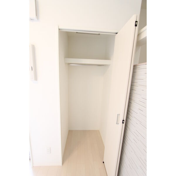 収納　同タイプのお部屋の室内写真となります。