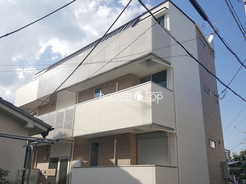 建物外観　オートロック完備！カードキー完備でセキュリティー対策万全！！