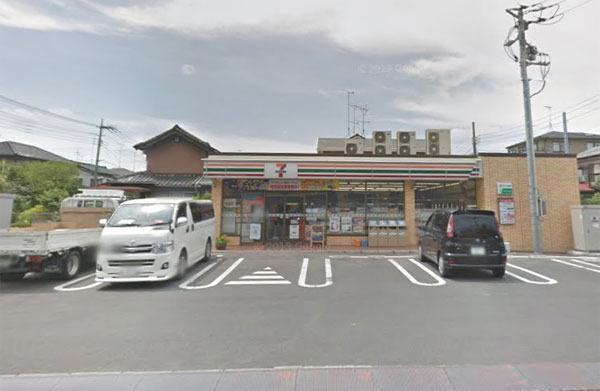 コンビニ　セブンイレブン久喜南店（コンビニ）まで302m
