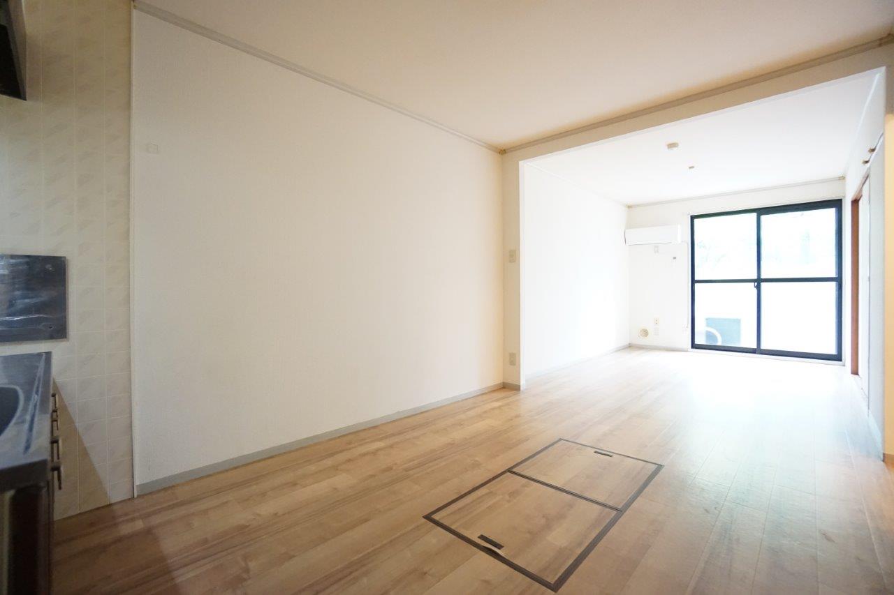 居室・リビング　※同物件・同タイプの写真です。