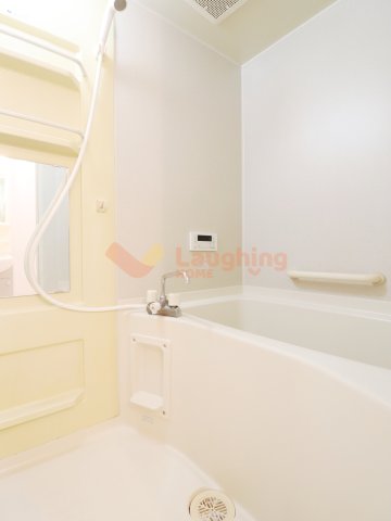 バス・シャワールーム　日々の暮らしに欠かせないお風呂です※別号室の写真になります