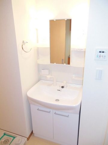 洗面設備　★お部屋探しは株式会社タウンハウジング東京まで★