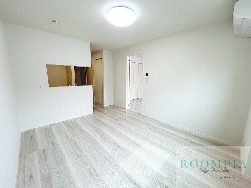 居室・リビング　物件画像