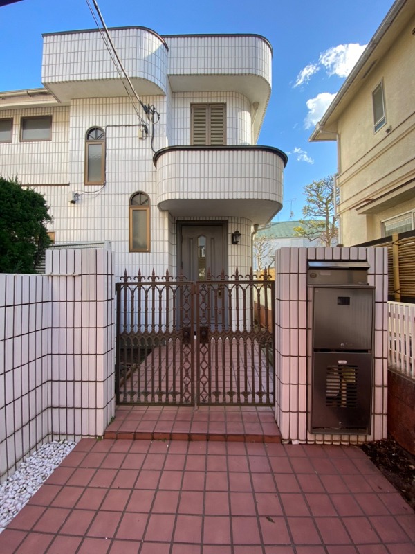 建物外観　おしゃれな外観です