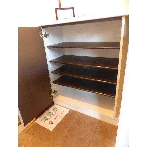 収納　※別室の参考写真の為、現況優先です。