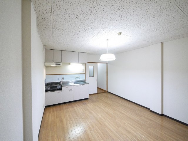 居室・リビング　ゆったりとした居間です