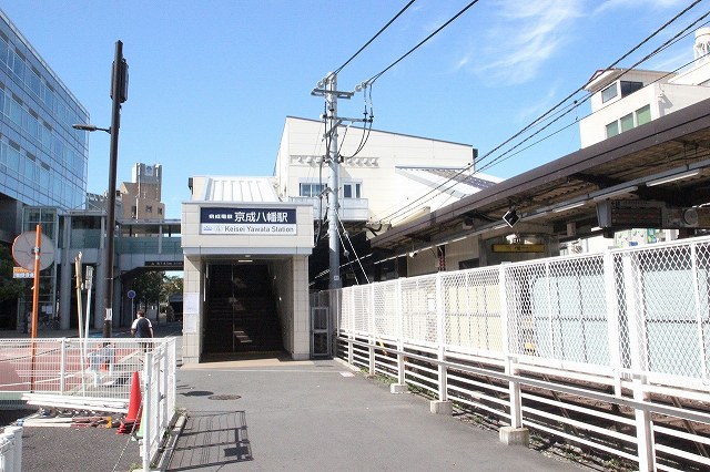 コンビニ　デイリーヤマザキ（コンビニ）まで209m