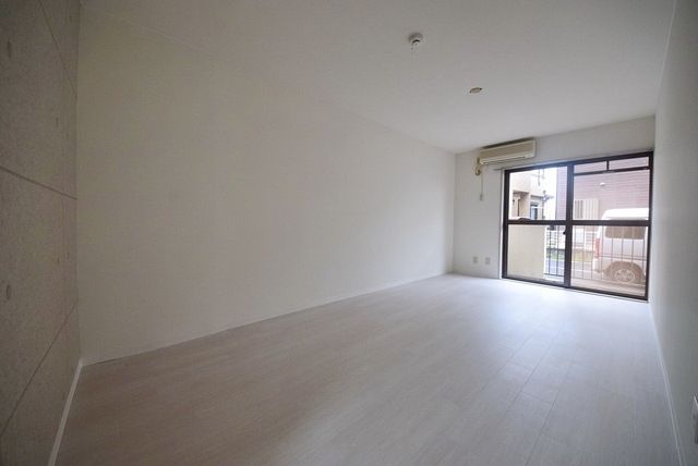 居室・リビング　反転の場合あり