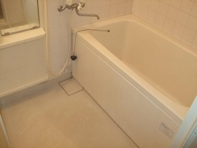 バス・シャワールーム　浴室