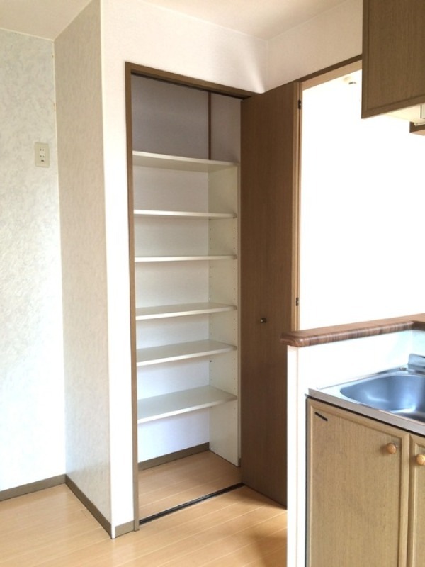 収納　図面と現状に相違がある場合には現状を優先