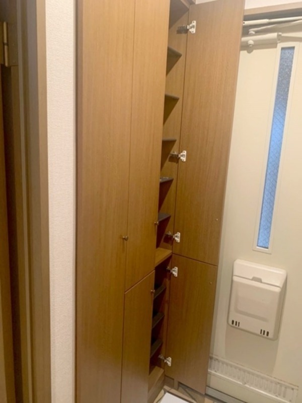 玄関　図面と現状に相違がある場合には現状を優先