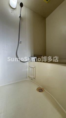 バス・シャワールーム　日々の疲れを癒すお風呂付です