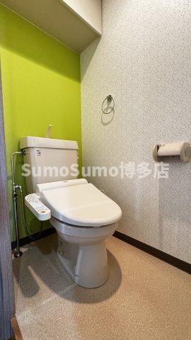 トイレ　コンパクトで使いやすいトイレです