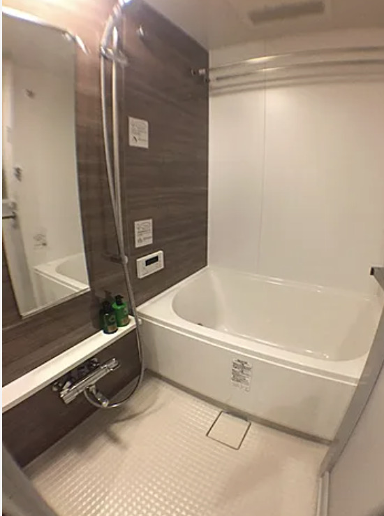 バス・シャワールーム　※別部屋の参考写真です。