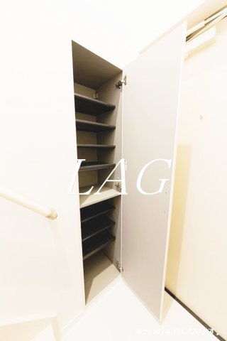 玄関　玄関です。