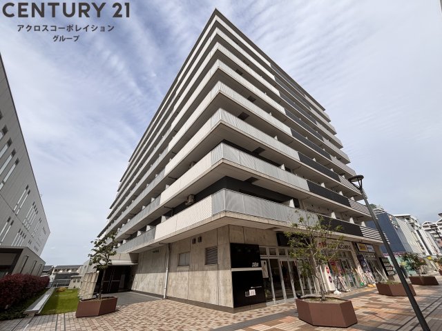 建物外観　安心のオートロック付き♪