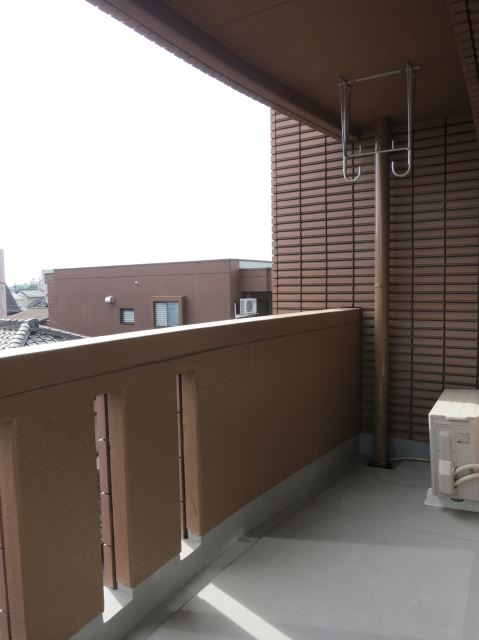 バルコニー　広いベランダです。