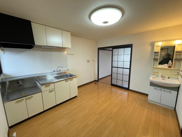 居室・リビング　広いリビング