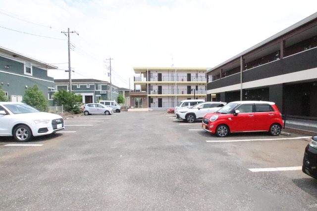 駐車場　【要空確認】