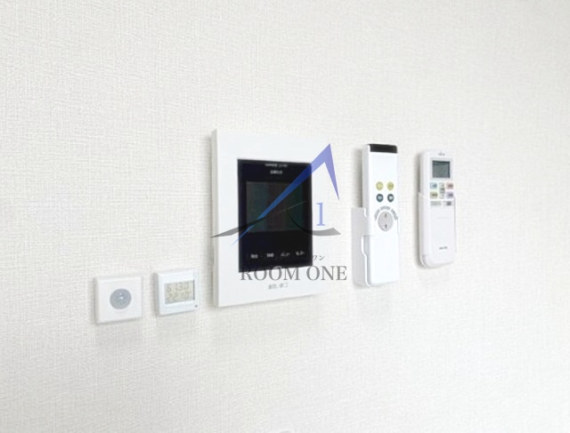 セキュリティ　モニター付きインターホンです。