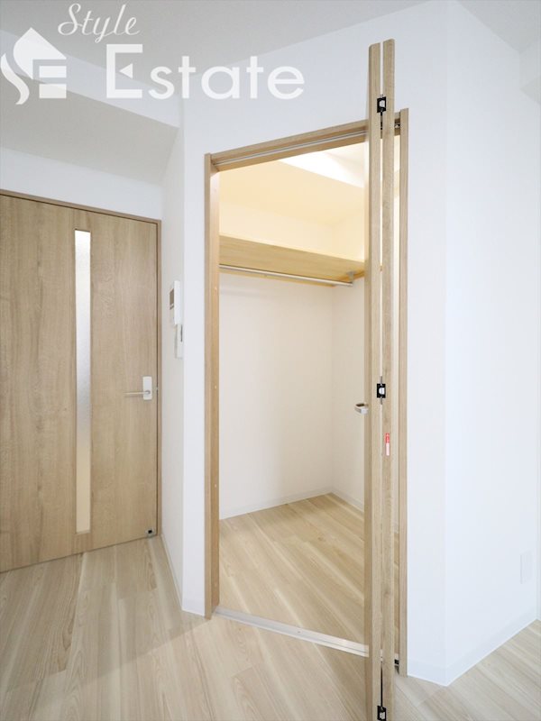 収納　ウォークインクローゼット