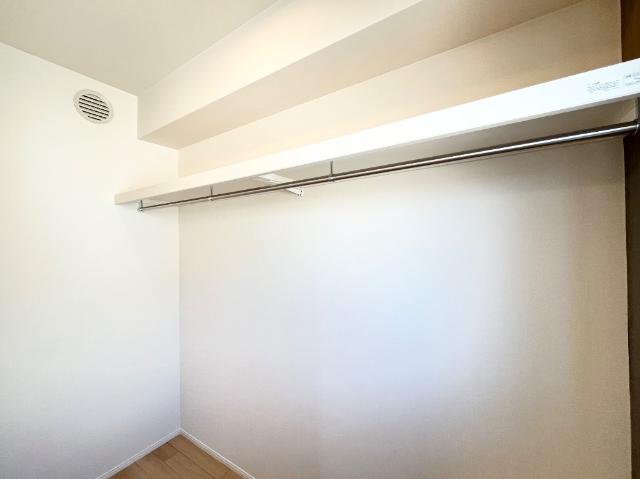 収納　ウォークインクローゼット