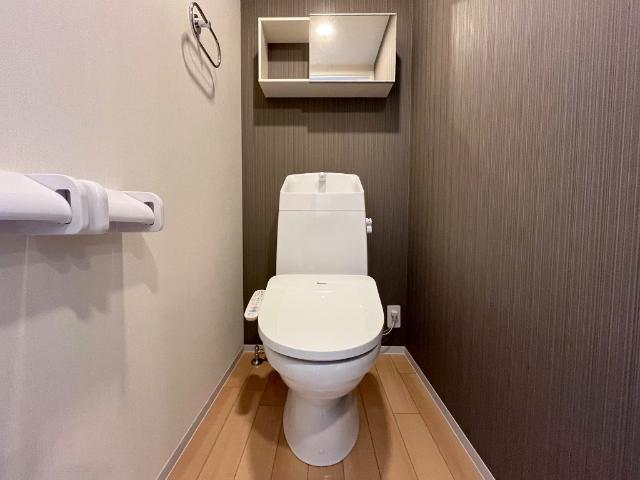 トイレ　シャワー付トイレ