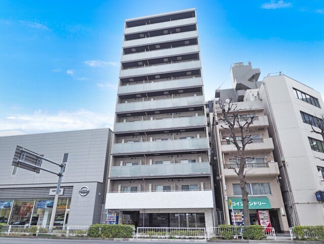 建物外観　オートロック付き