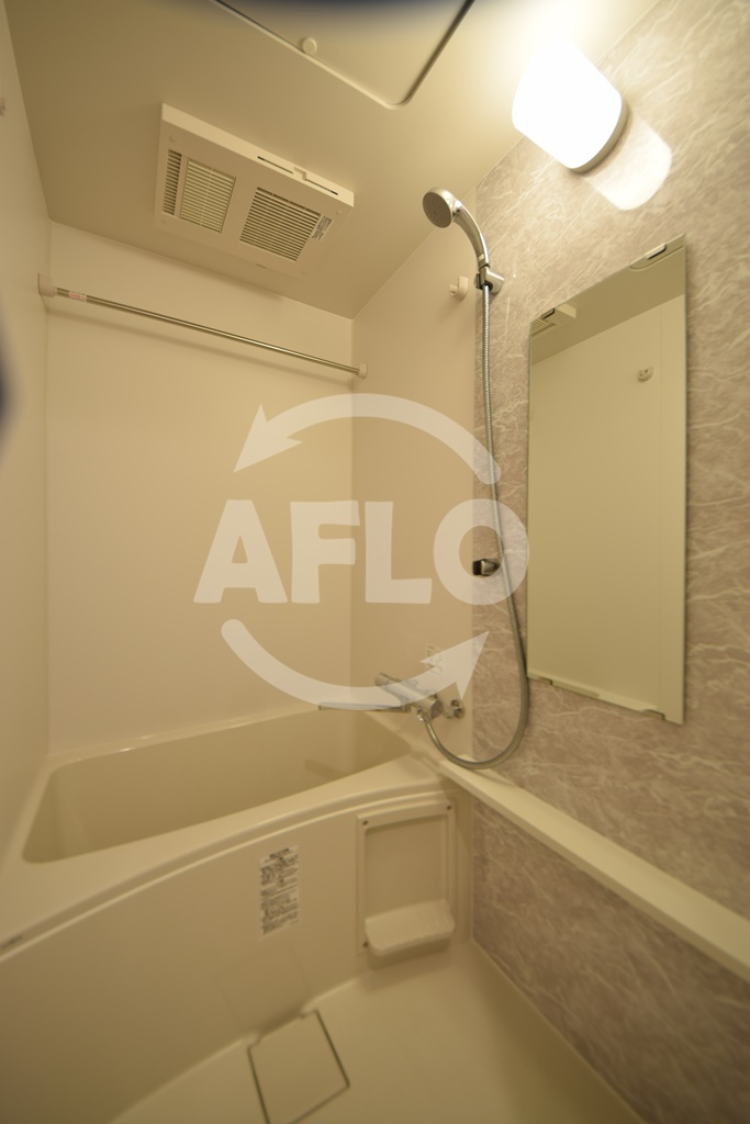 バス・シャワールーム　エスリード難波THE FIRST　風呂