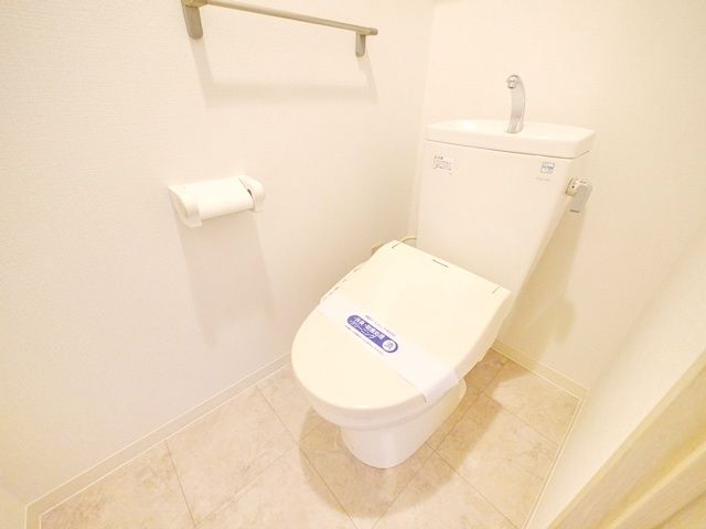 トイレ　同シリーズ