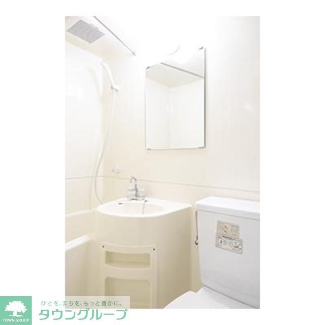 洗面設備　※写真は同タイプ住戸です。