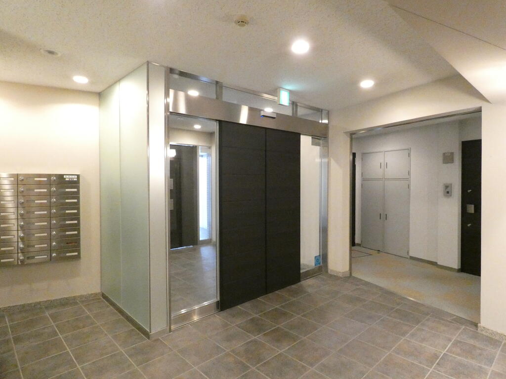 ロビー　ロビー