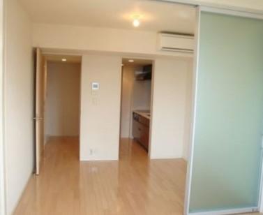 居室・リビング　☆明るい居室☆