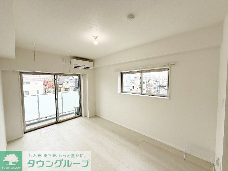 居室・リビング　※別部屋参考写真です！使われている設備や間取りはほぼ同じです