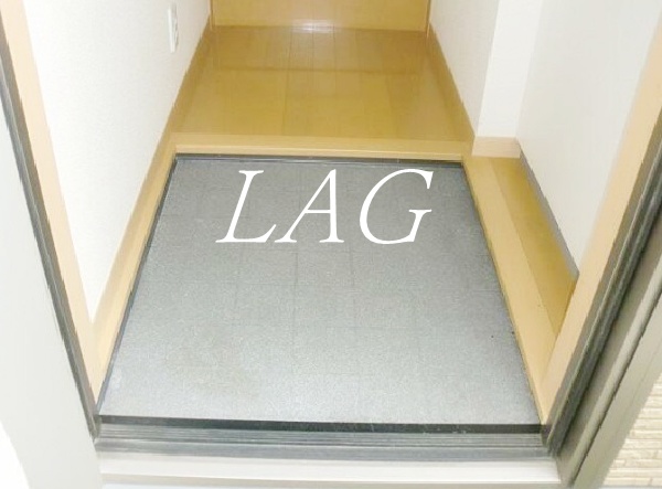 玄関　玄関です。