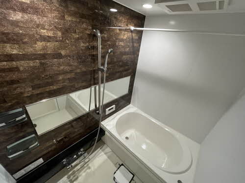 バス・シャワールーム