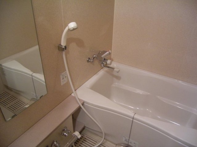 バス・シャワールーム　バスルーム