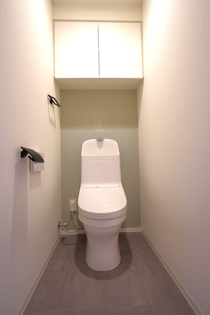 トイレ　※写真は同タイプ住戸です。