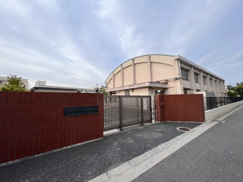 小学校　尼崎市立　塚口小学校（小学校）まで62m