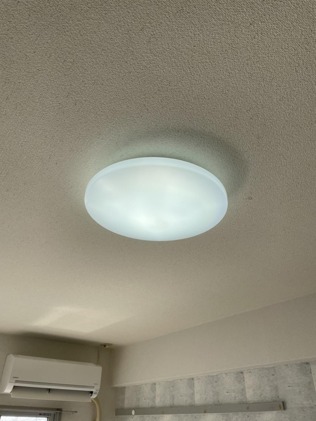 その他設備　照明器具付※他居室の写真です。