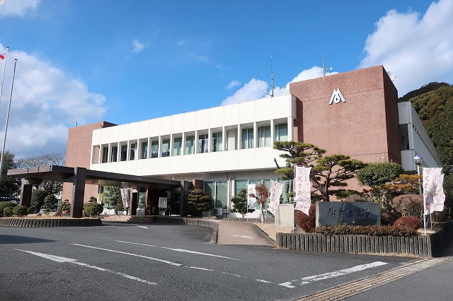 スーパー　バロー御嵩店（スーパー）まで3911m