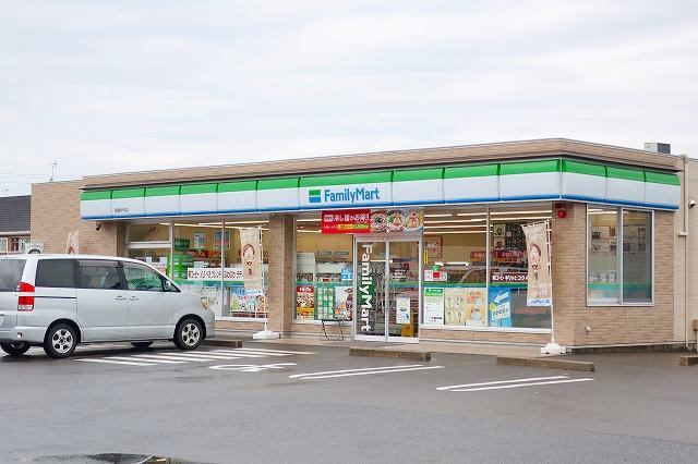 コンビニ　ファミリーマート御嵩中坪店（コンビニ）まで1962m