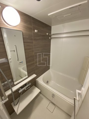 バス・シャワールーム　エステムコート堺筋本町　浴室